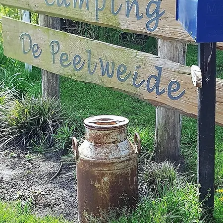 Stacaravan Op Camping De Peelweide Campsite Grashoek